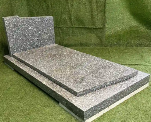 Monument funéraire reconditionné - modèle RPE411024P - coté gauche