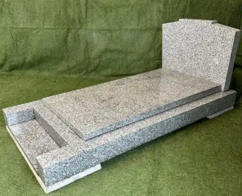 Monument funéraire reconditionné - modèle RPE928015P - coté droit