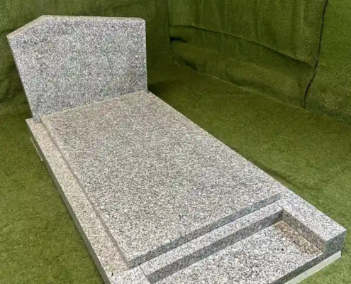 Monument funéraire reconditionné - modèle RPG427015P - coté gauche