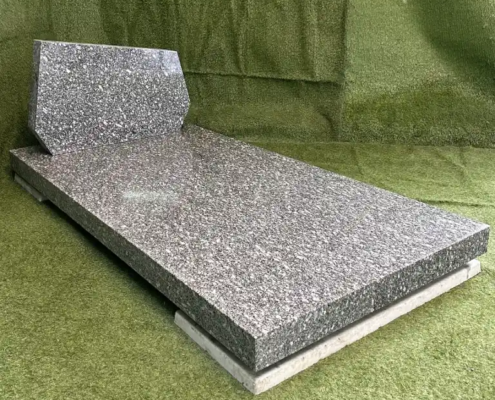 Monument funéraire reconditionné - modèle RPS13001DS - coté gauche